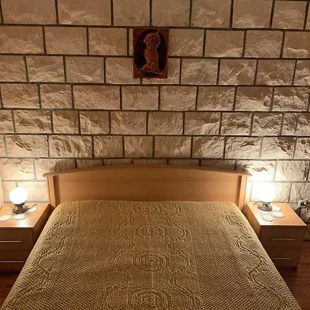 Nives - Three Bedroom With Terrace And Sea View * Smokvica (Korcula)