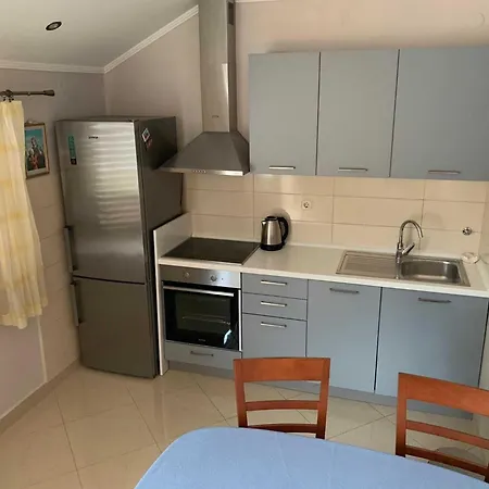 Appartement Nives - Three Bedroom With Terrace And Sea View *