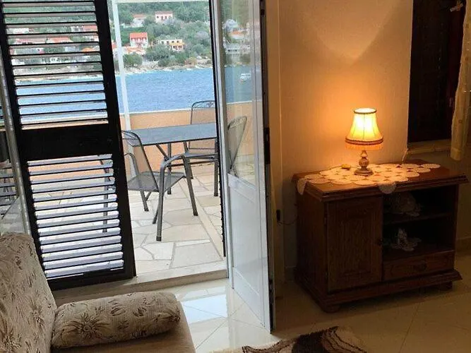 Nives - Three Bedroom With Terrace And Sea View 아파트